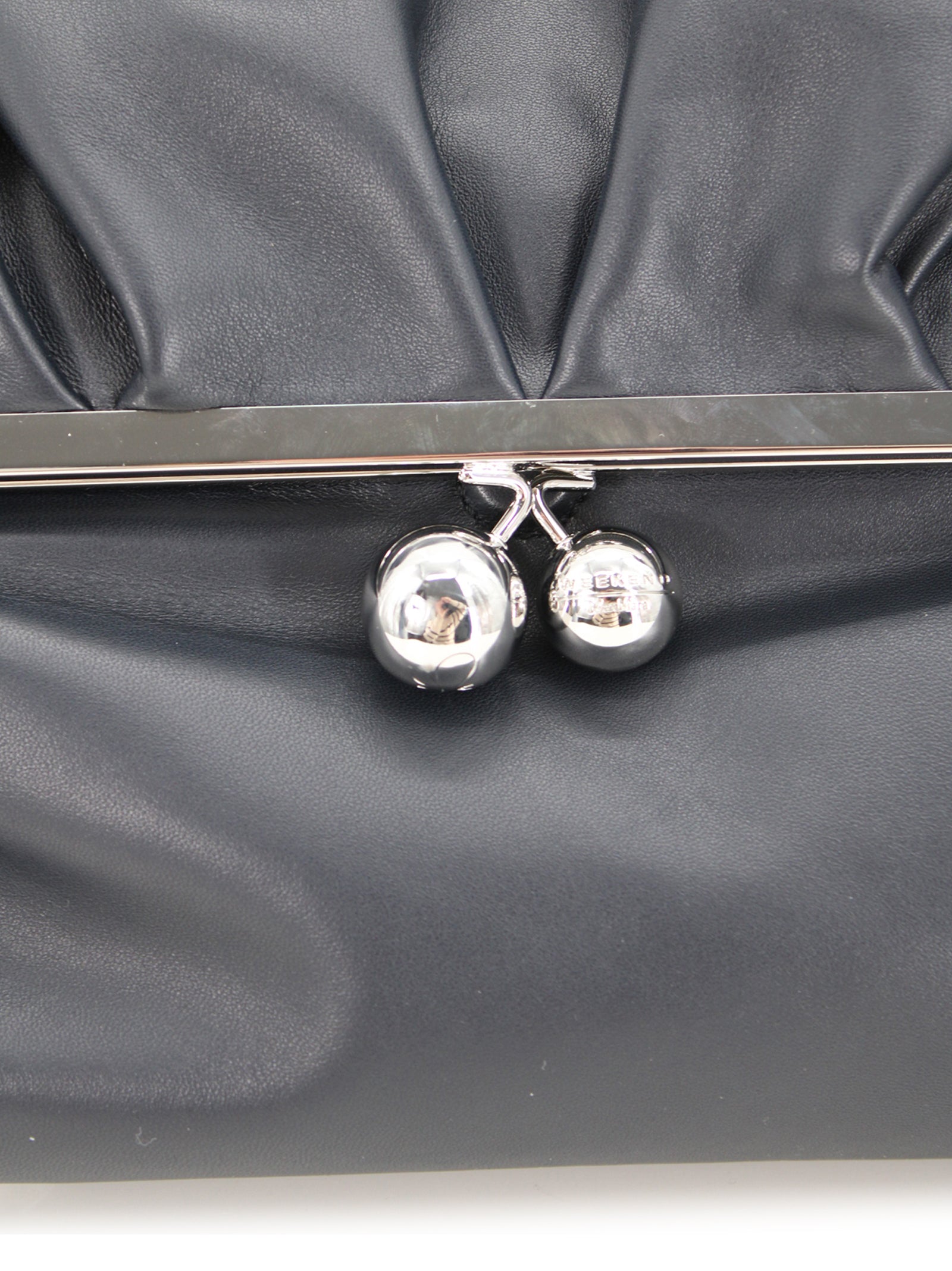 Borsa Pasticcino dal design morbido a busta Weekend accessori 1 2615511184600 091 