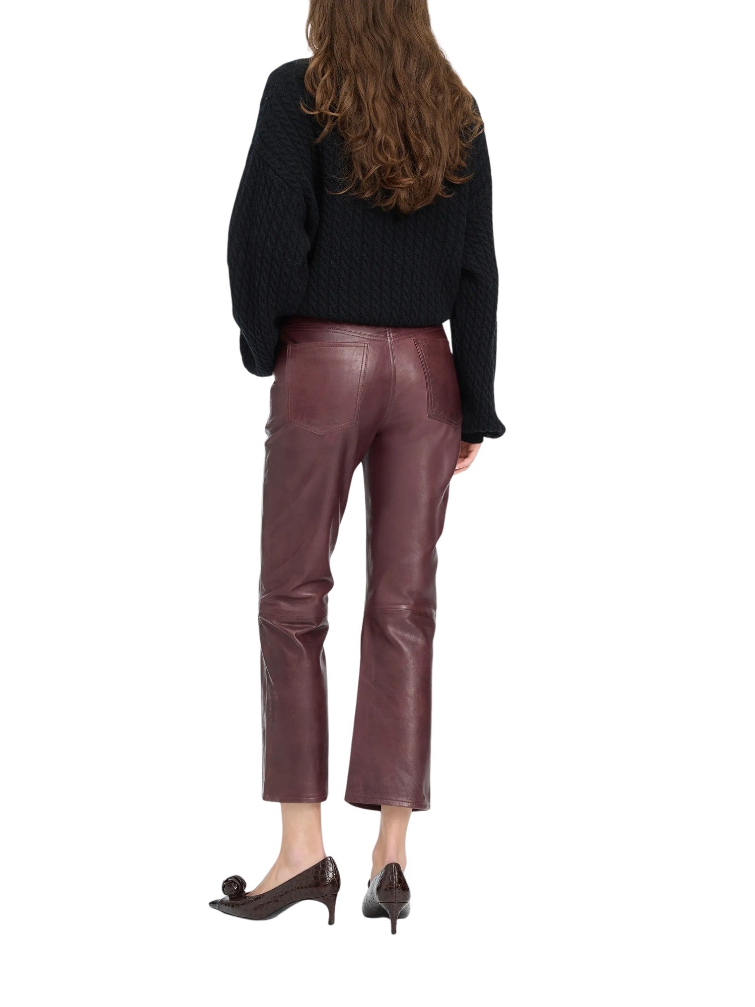 Pantaloni capri svasati in pelle color mogano Rotate 116668757 757 