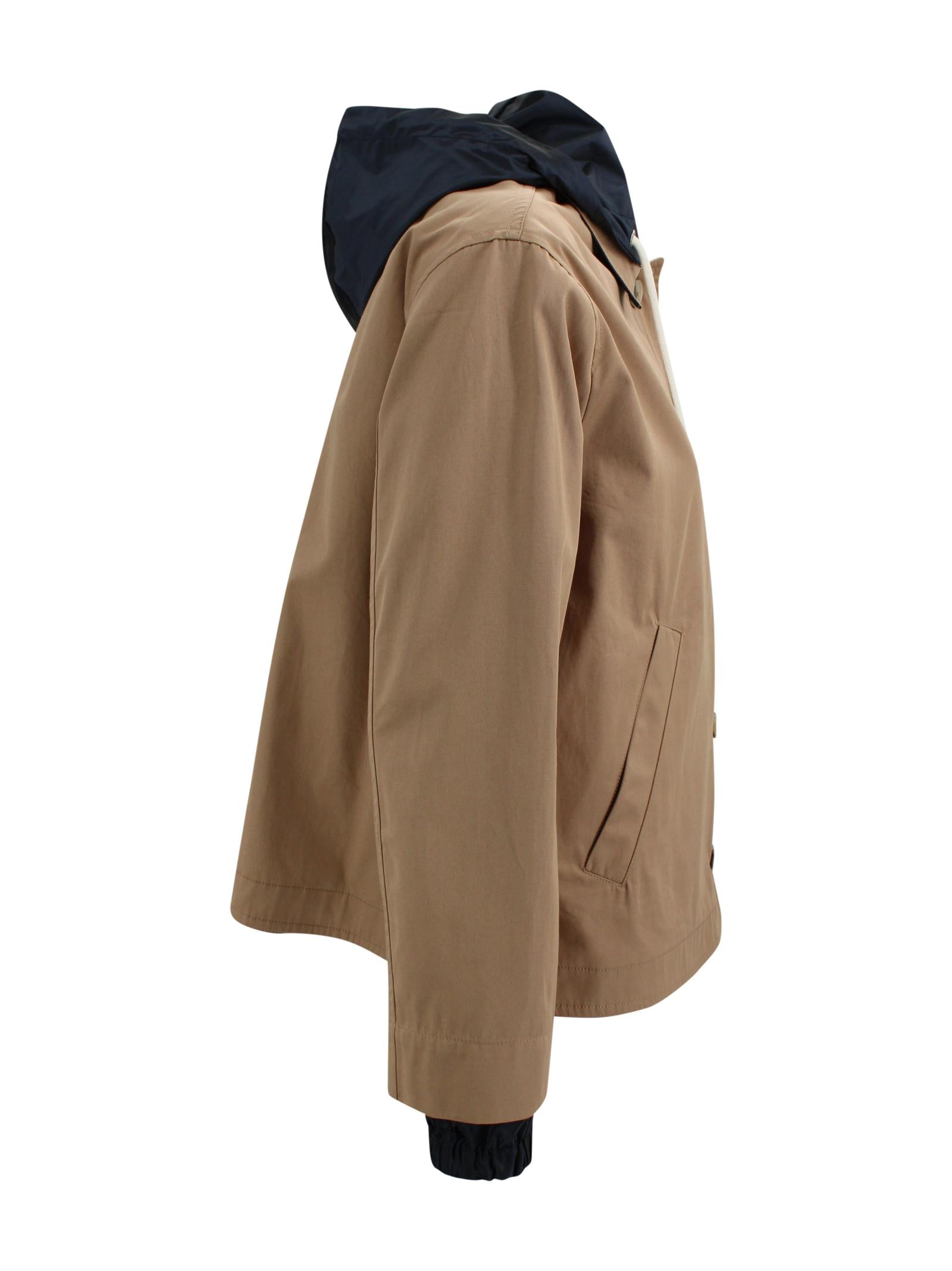 Giacca beige con cappuccio reversibile Herno GC000547D 132382192 