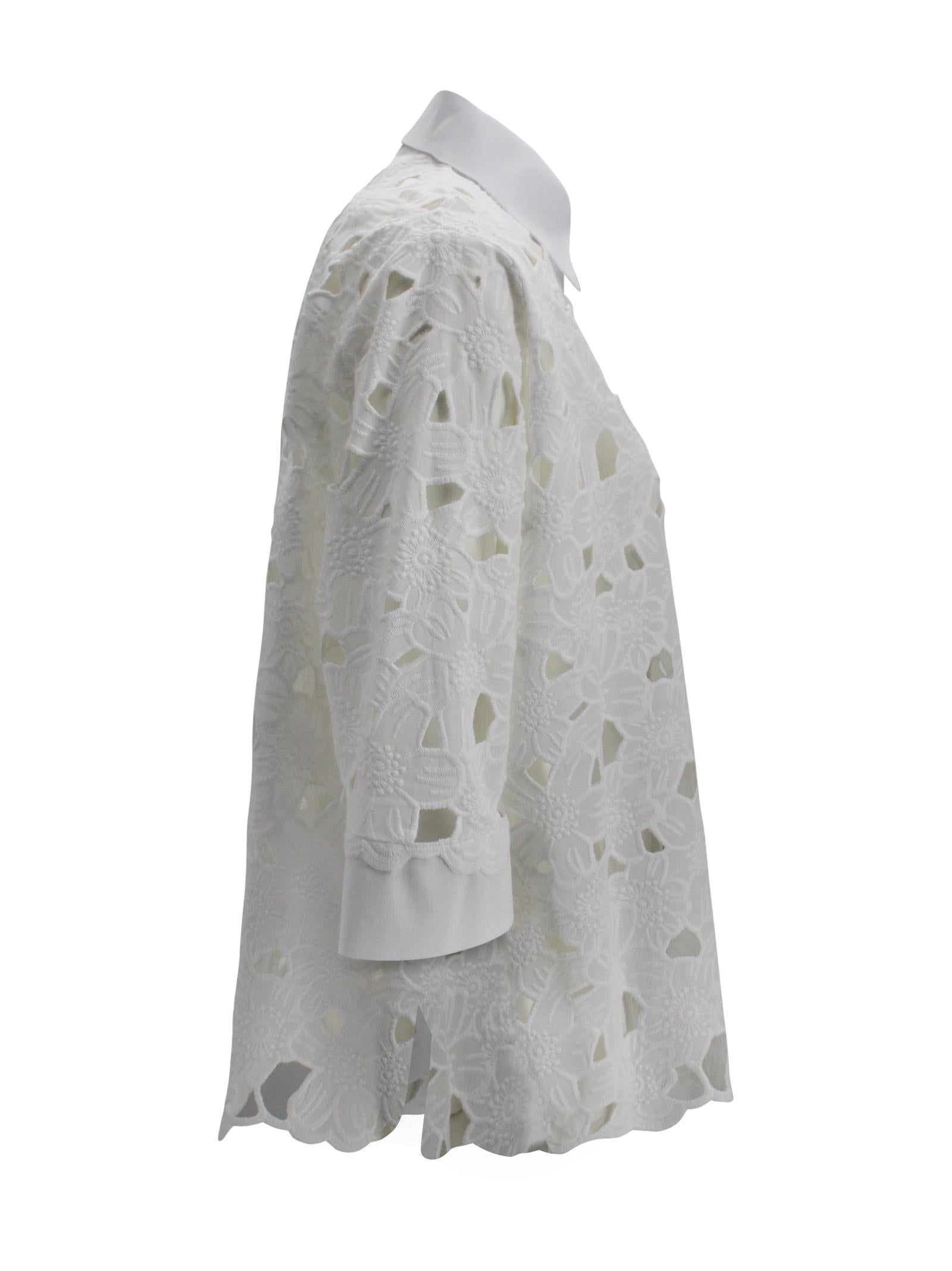 Camicia in sangallo con colletto classico D. Exterior 62832 01 