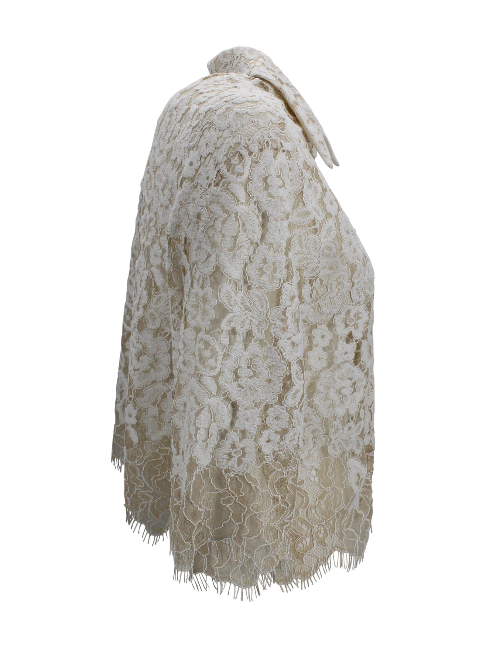 Camicia a maniche corte in pizzo D. Exterior 62808 03 