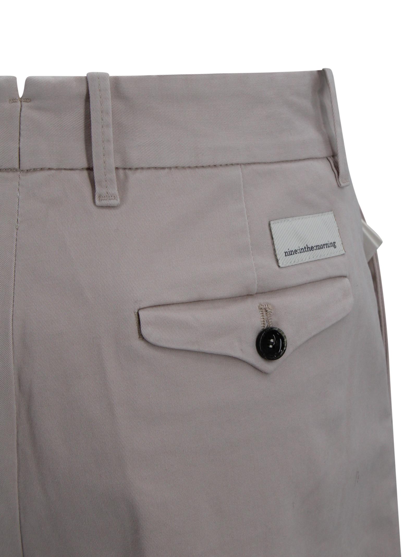 Pantaloni con pieghe frontali Nine in the morning NAN24  