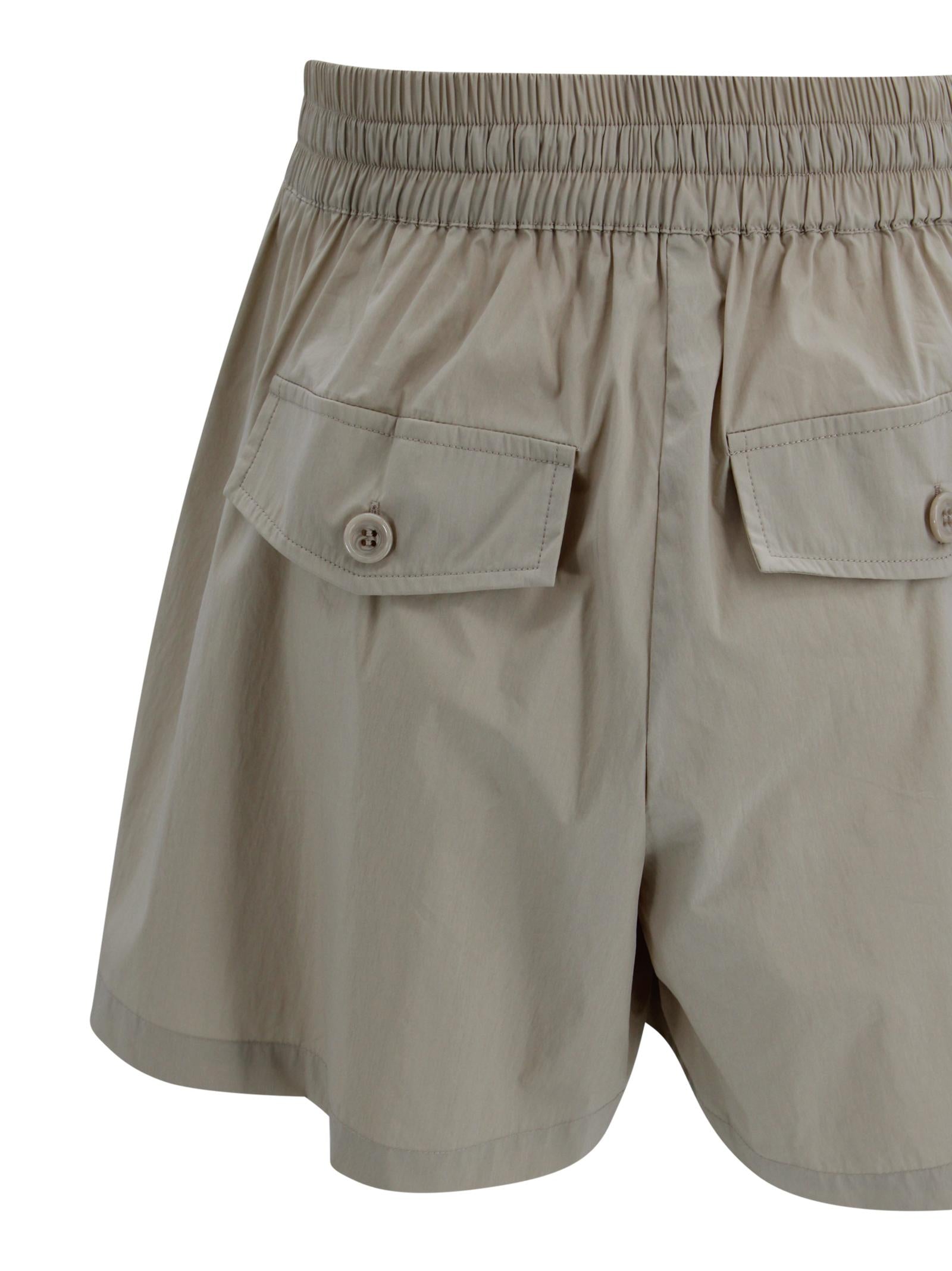 Shorts cargo dal look funzionale e contemporaneo, P.A.R.O.S.H. D210605 004 