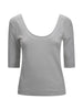 T-shirt con Scollo Ampio e Dettaglio Monile